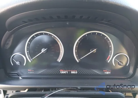 2013 BMW 528I xDrive z USA, uszkodzony, nr VIN WBAXH5C5XDD110013